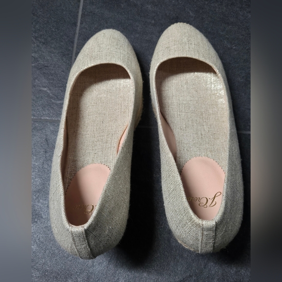 NEW - Womens J. Crew Gold ✨️ Espadrille 3 In Wedge Heel with Textured Toe Size 9 - Picture 4 of 10